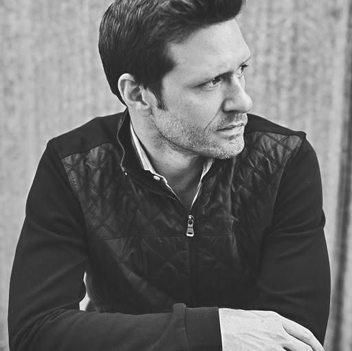 David Hassell Photo 34