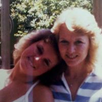 Paula Hicks Photo 42