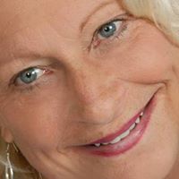 Vicki Fuller Photo 26