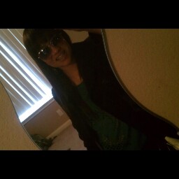 Stephanie Talavera Photo 4