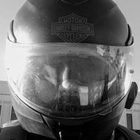 Chris Hand Photo 21