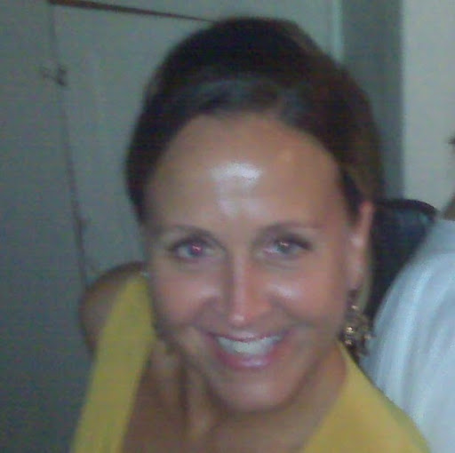 Lori Watts Photo 25