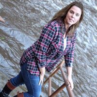 Lisa Smallwood Photo 21