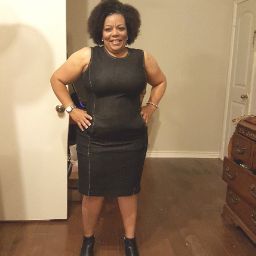 Alicia Hawkins Photo 14
