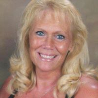 Tami Snyder Photo 17