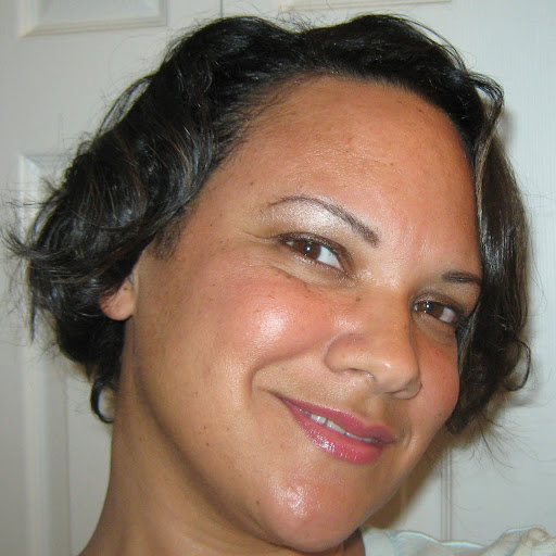 Angela Hardy Photo 25