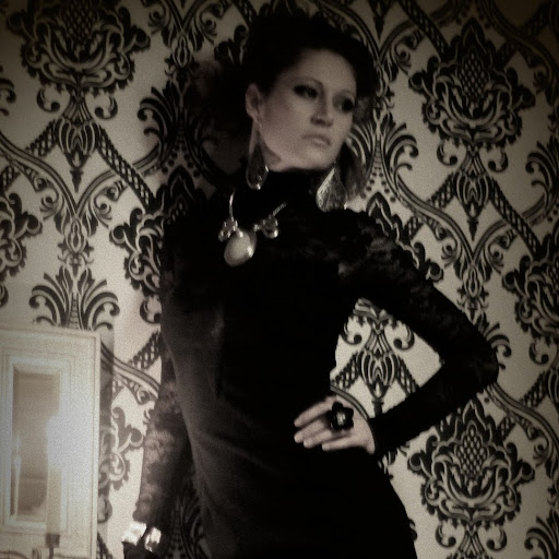 Kristina Weber Photo 37