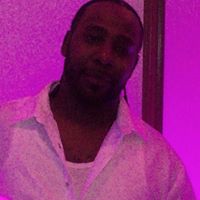Derrick Daniels Photo 13