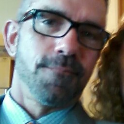 Thomas Cusack Photo 17