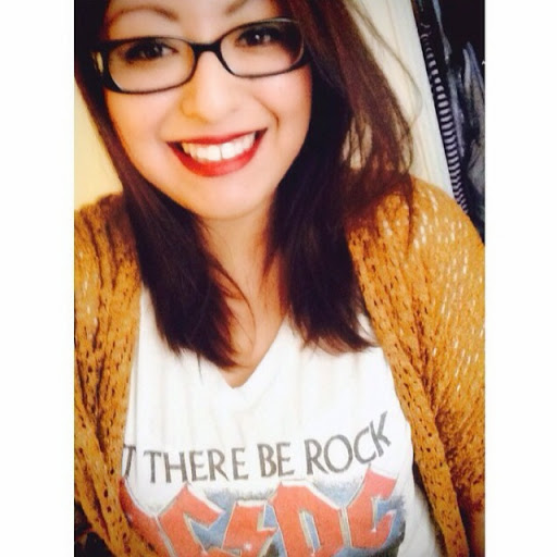 Jacqueline Mendez Photo 17