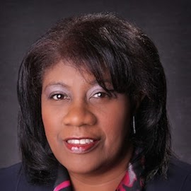 Cynthia Mitchell Photo 15