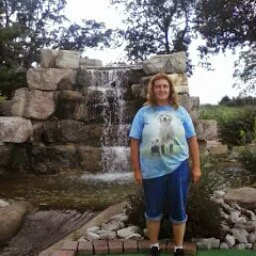 Debbie Newton Photo 19