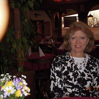 Susan Draper Photo 37