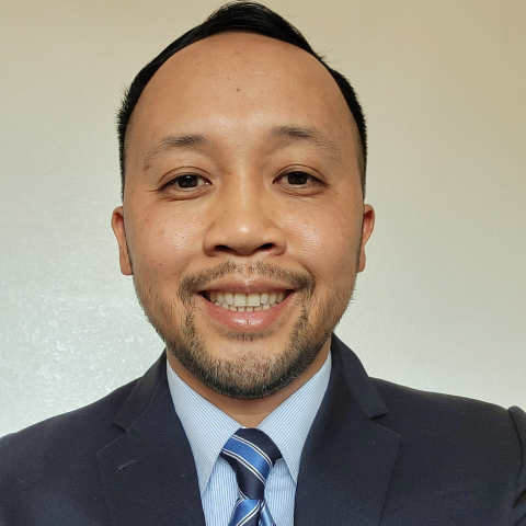 Hoai Nguyen Photo 26