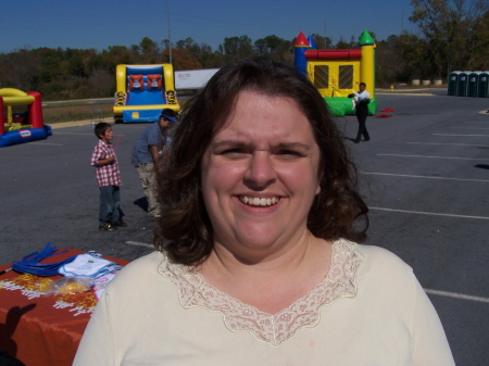 Laura Hart Photo 41