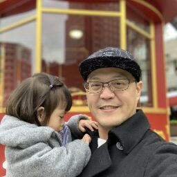 Lou Chen Photo 2