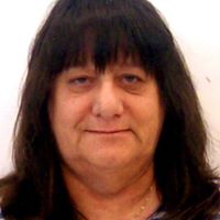 Sandra Guthrie Photo 32