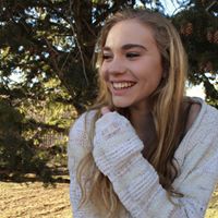 Victoria Shelton Photo 34
