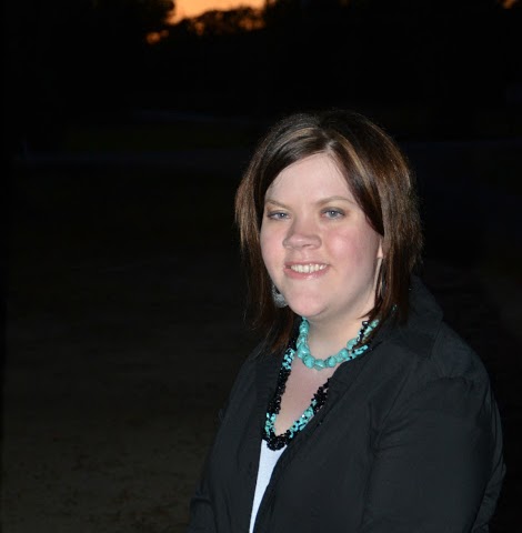 Erin Bledsoe Photo 22