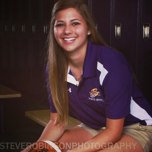 Addie Jones Photo 19