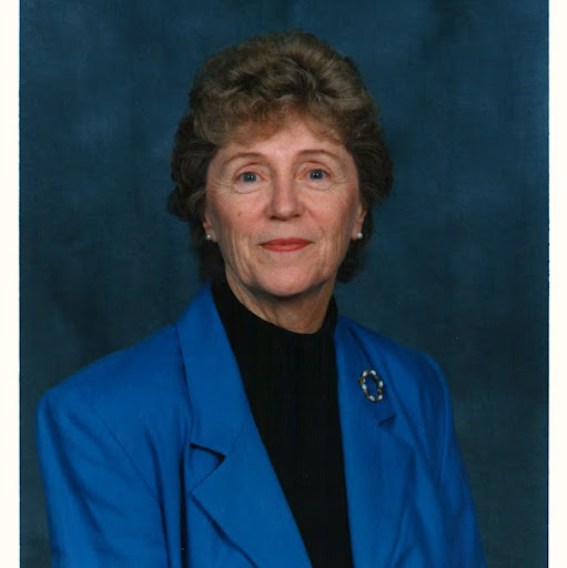 Paula Sweeney Photo 12