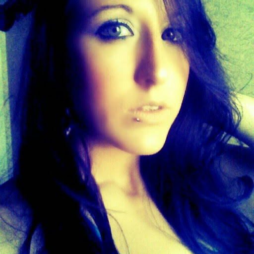 Erica Nelson Photo 8