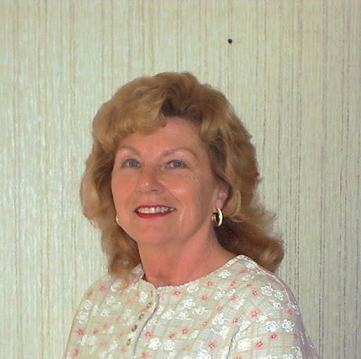 Valerie Hansen Photo 35