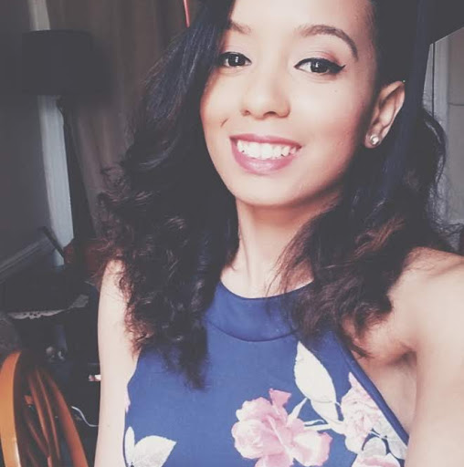 Elizabeth Acevedo Photo 31