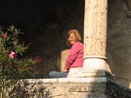 Barbara Rogers Photo 16