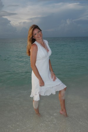 Cindy Hampton Photo 11