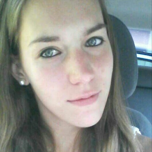 Julia Chappell Photo 5