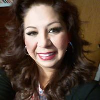 Debra Luna Photo 8