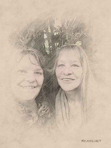 Joanne Wood Photo 30