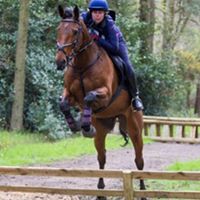 Faye Tanner Photo 16