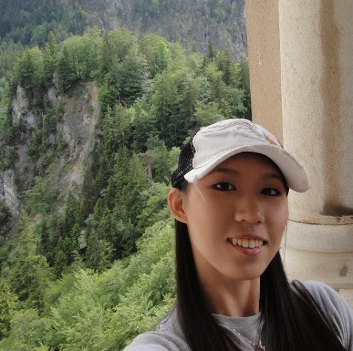 Alison Liu Photo 8