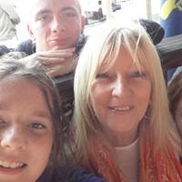 Lynn Clarke Photo 17