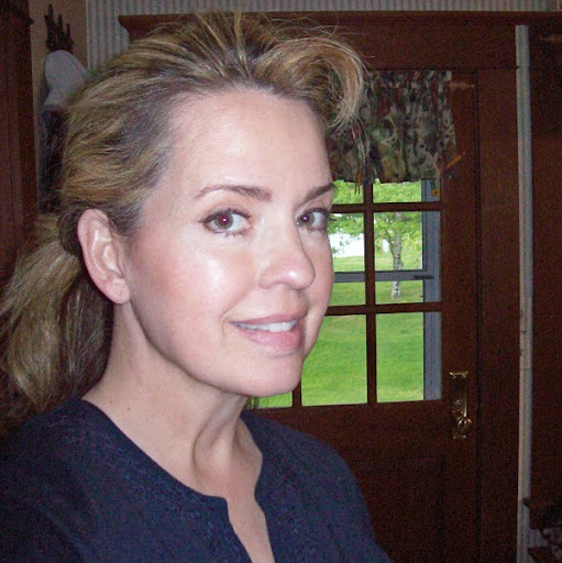 Kathleen Hamilton Photo 30