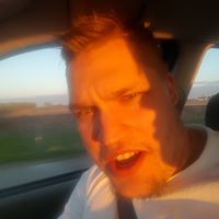 Eric Neumann Photo 34