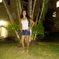 Jeanette Roman Photo 34