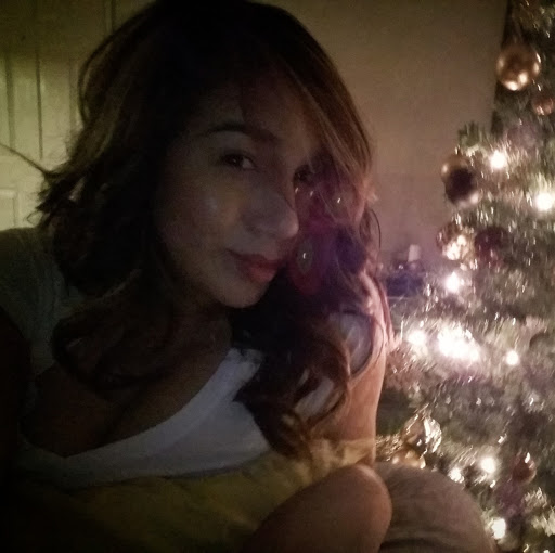 Michelle Miranda Photo 3