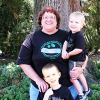 Marilyn Arnold Photo 22