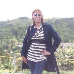 Brenda Santiago Photo 30