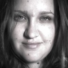 Nicole Sharp Photo 10
