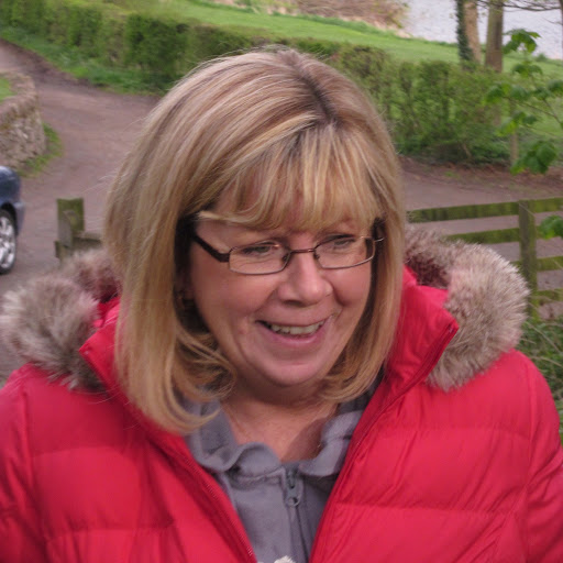 Alison Macdonald Photo 12