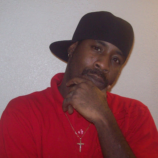 Vincent Warren Photo 36