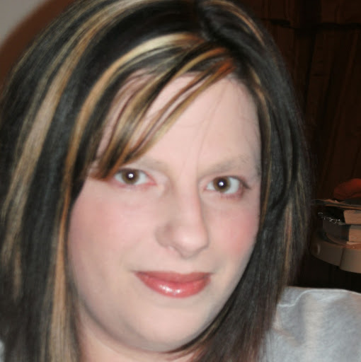 Melanie Brown Photo 20
