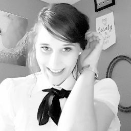 Claudia Anderson Photo 29