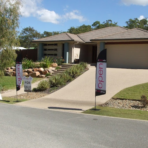 Peter Latham Photo 27