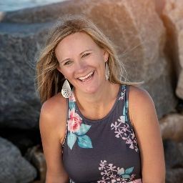 Jennifer Kendall Photo 40