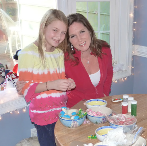 Mary Hartley Photo 11